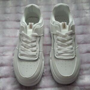 Pretty Little Thing New Without Box White Chunky Platform Trainer Sneakers Size4